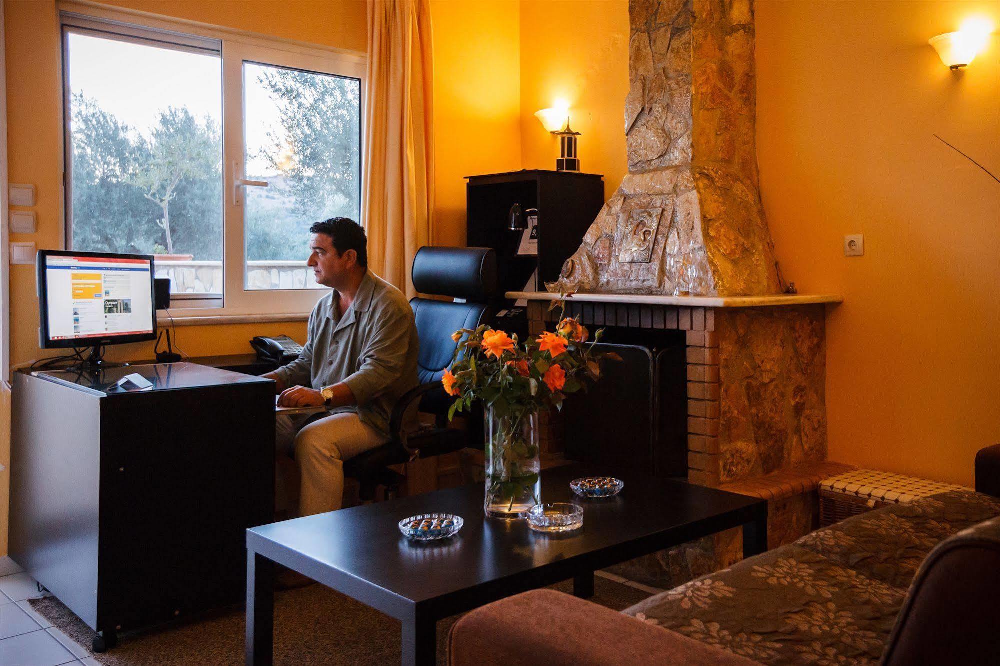 Agroktima Elia Apartment Нафплион Екстериор снимка